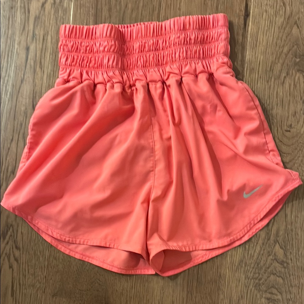 Nike Pink Athletic Shorts Lightweight Moisture-Wicking
